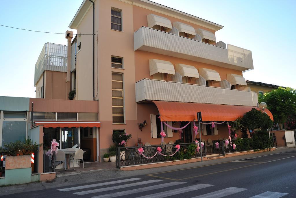 Hotel Vistamare Viserba 리미니 외부 사진