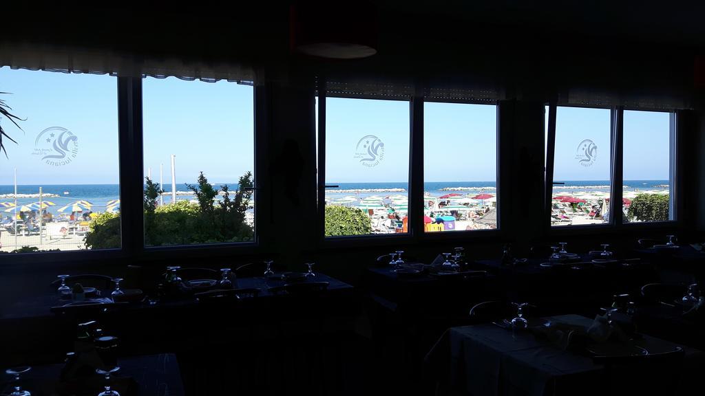 Hotel Vistamare Viserba 리미니 외부 사진